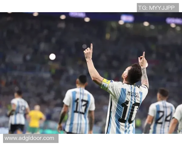 卡塔尔足球明星高清照片集锦展现足球魅力与激情的瞬间 卡塔尔足球明星高清照片集锦展现足球魅力与激情的瞬间